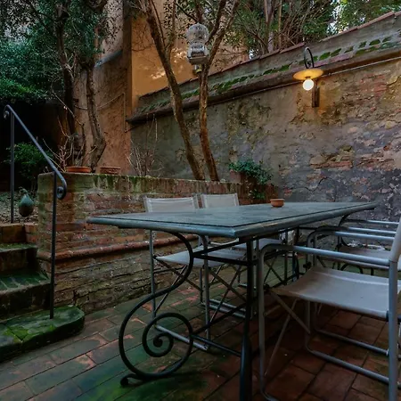 Aldrovandi, With Private Garden Bolonya