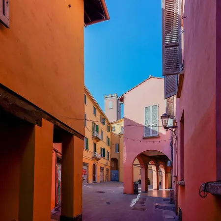 Aldrovandi, With Private Garden Apartment