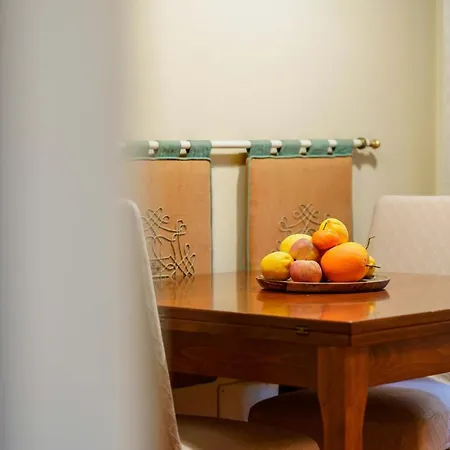 Aldrovandi, With Private Garden Apartment Bologna