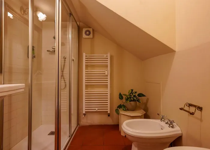 아파트 Aldrovandi, With Private Garden