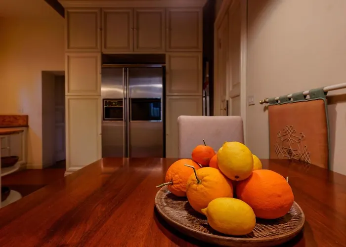 Aldrovandi, With Private Garden 아파트