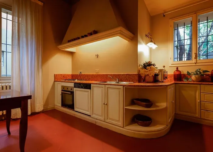 Aldrovandi, With Private Garden Appartamento