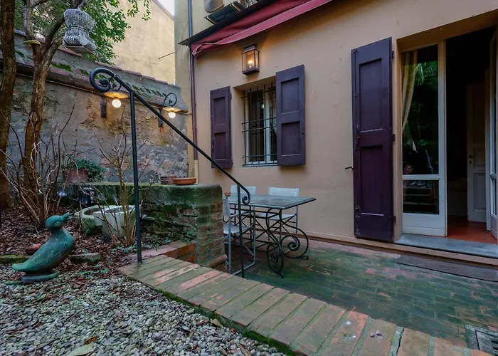 Appartamento Aldrovandi, With Private Garden *